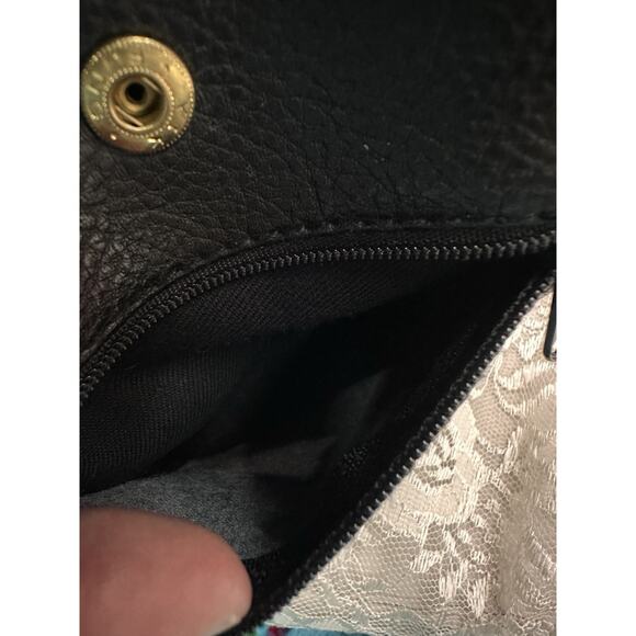 Vintage American Airlines Travel Kit Faux Leather Bag Crossbody Strap - Picture 7 of 10